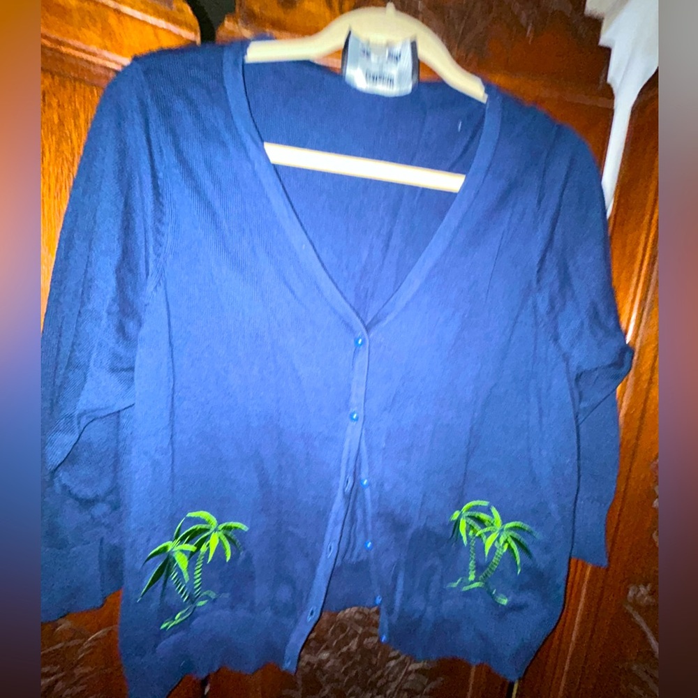 Collectif NWOT “Palm Tree Reverie” 100% Cotton crop sweater  blue green sz 16 US